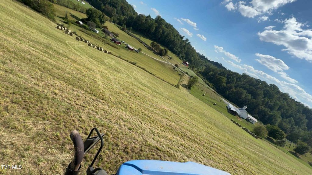 Photo of Tbd Carters Valley Road, Gate City, VA 24251 (MLS # 9988759)