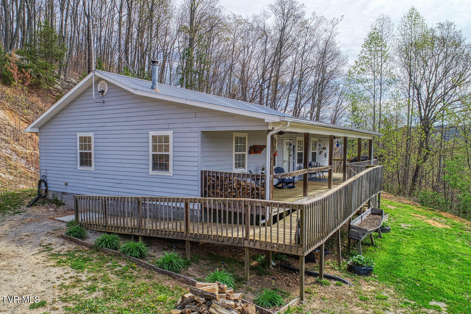 7538/7300 Snake Hollow Road, Sneedville, Tennessee image 3