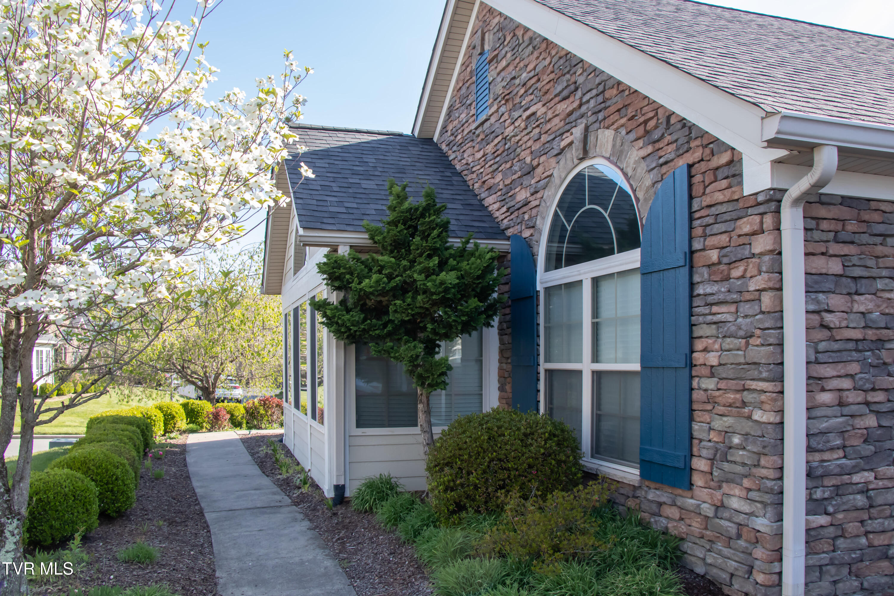 1653 Hatterdale Farm Road A