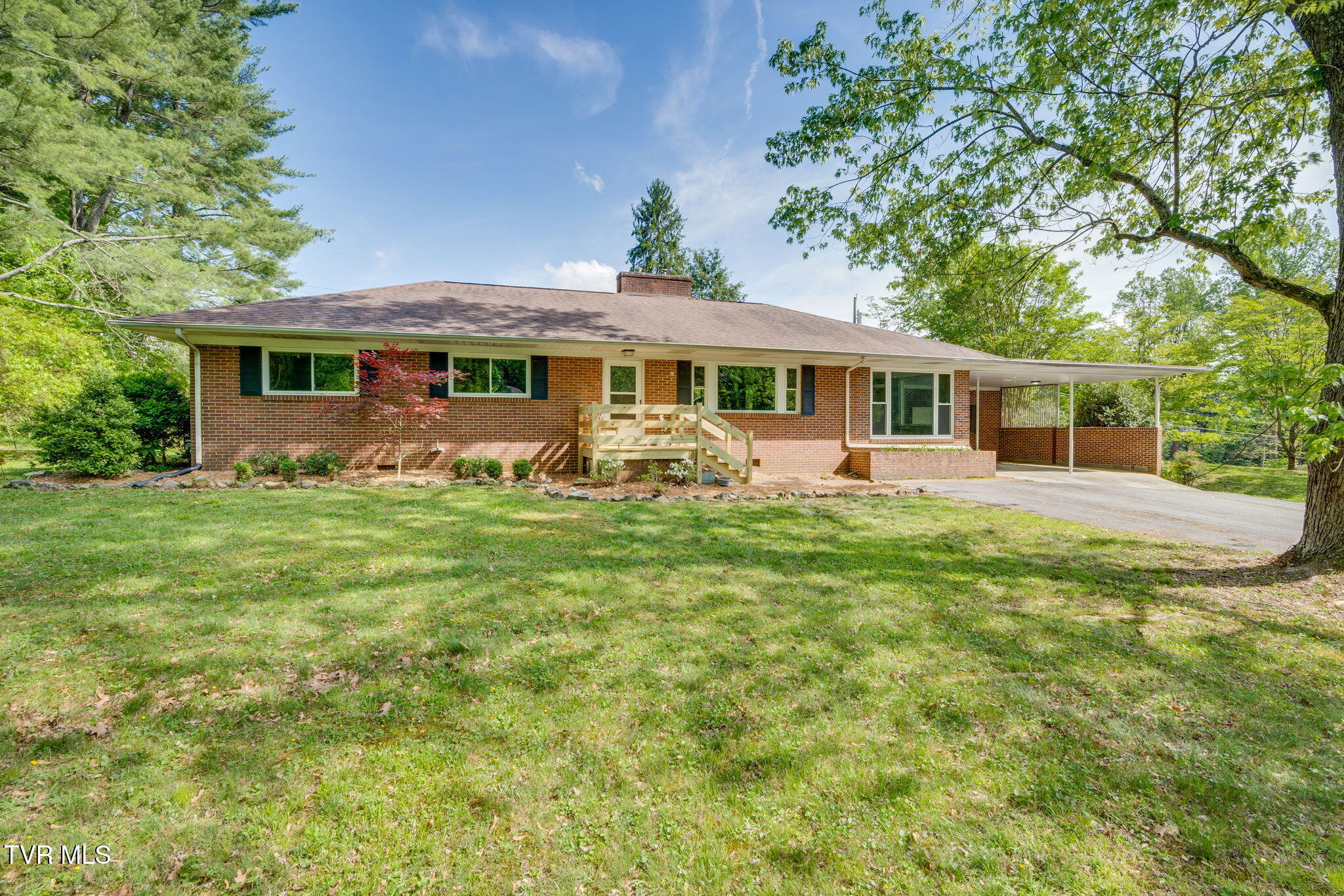 625 Vance Drive, Bristol, Tennessee image 2