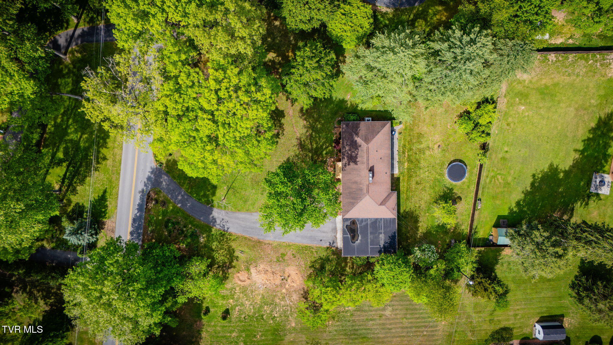 625 Vance Drive, Bristol, Tennessee image 38