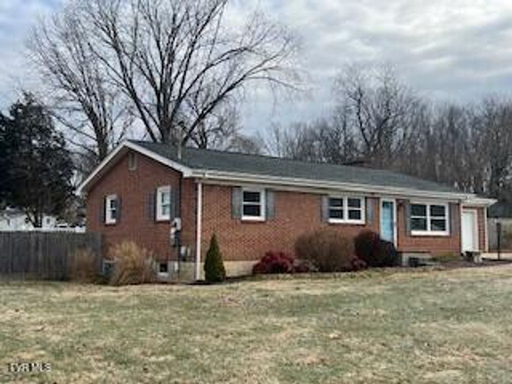 Photo of 112 Lynfield Road, Bristol, TN 37620 (MLS # 9990244)