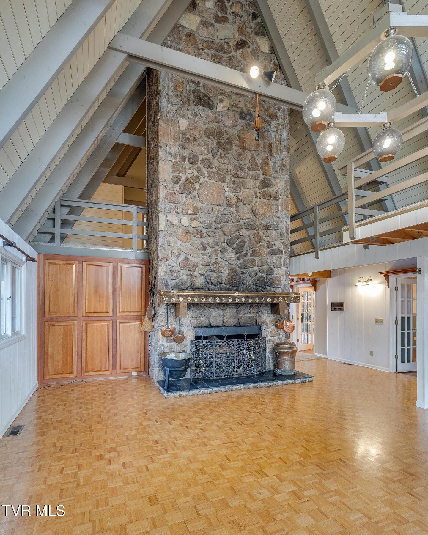 5753 Chestnut Hills Drive, Kingsport, Tennessee image 9