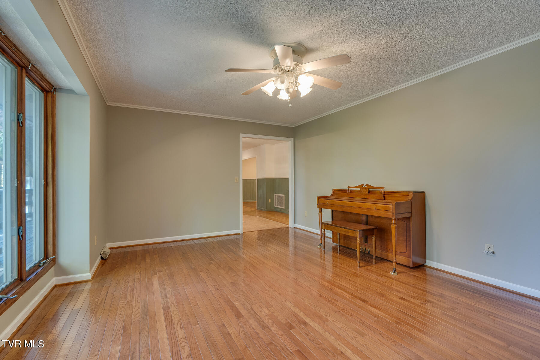 5753 Chestnut Hills Drive, Kingsport, Tennessee image 6