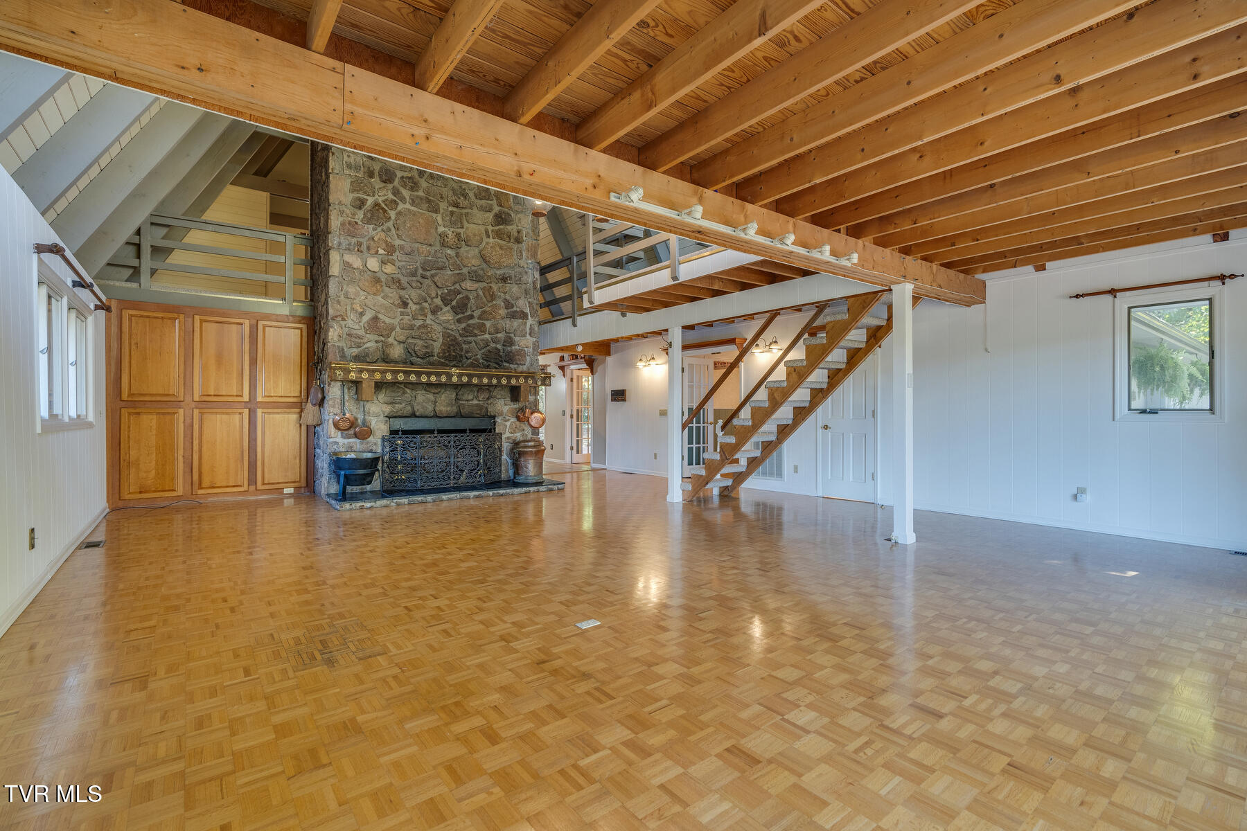 5753 Chestnut Hills Drive, Kingsport, Tennessee image 8