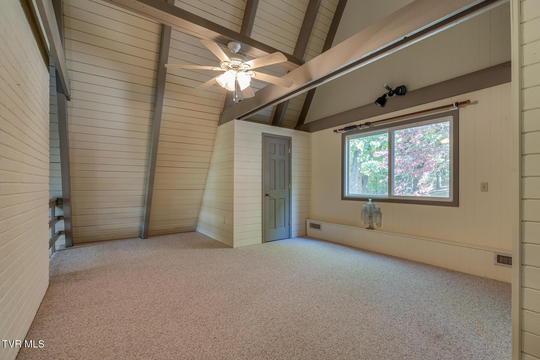 5753 Chestnut Hills Drive, Kingsport, Tennessee image 15