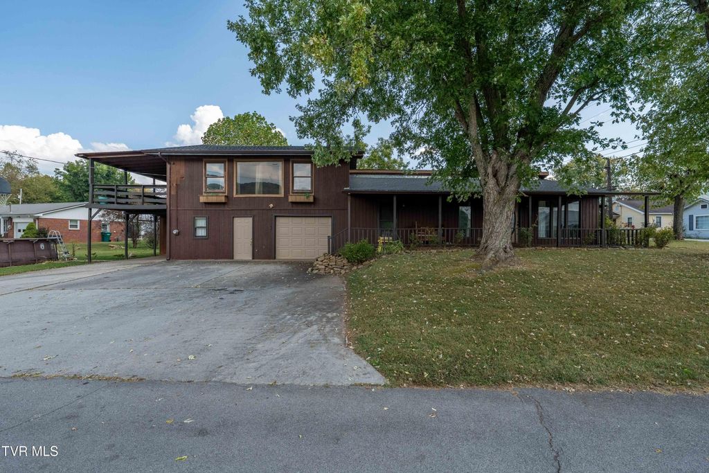 Photo of 419 Rock Creek Road, Erwin, TN 37650 (MLS # 9986166)