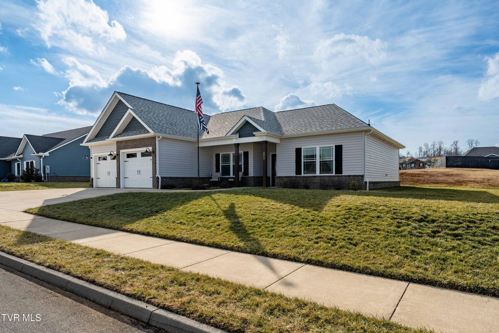 Photo of 1914 Meadow Creel Lane, Jonesborough, TN 37659 (MLS # 9991184)