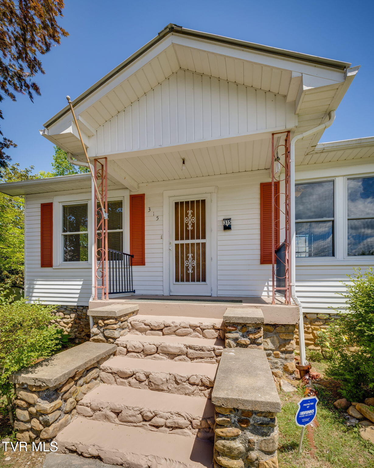 315 9th Street