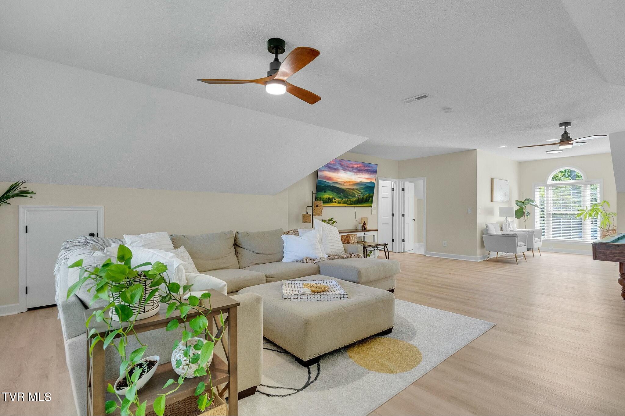 4044 Lakewood Drive, Kingsport, Tennessee image 23