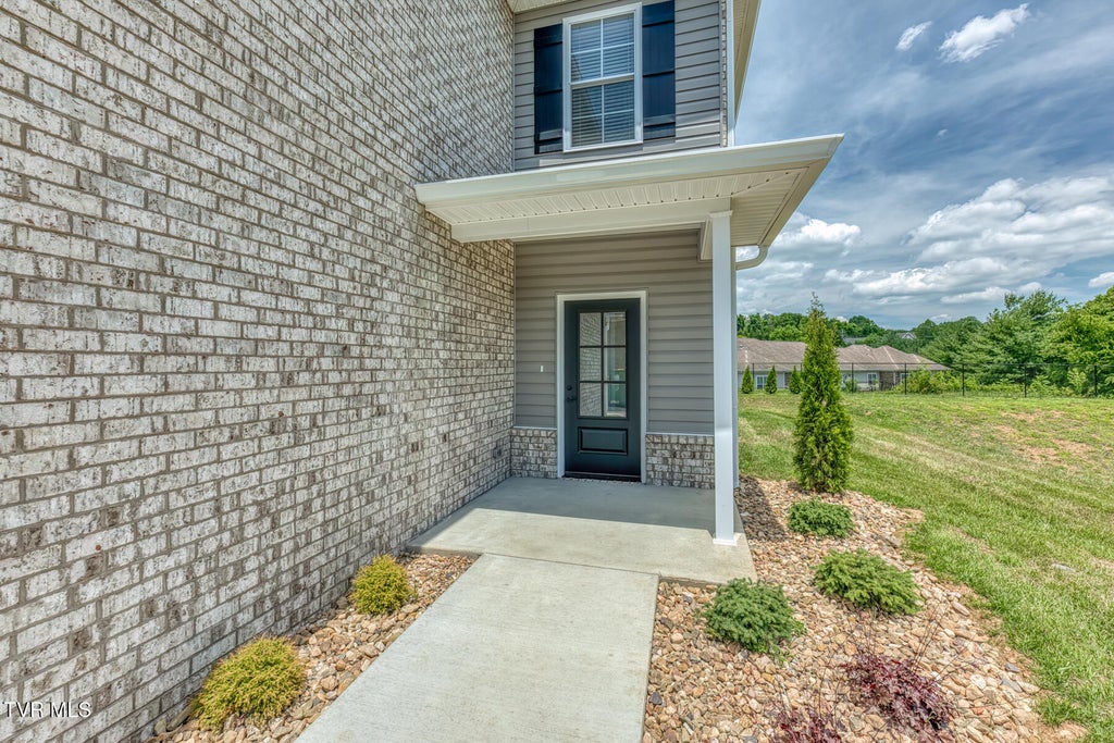 Photo of 209 University Parkway #110, Johnson City, TN 37604 (MLS # 10002275)