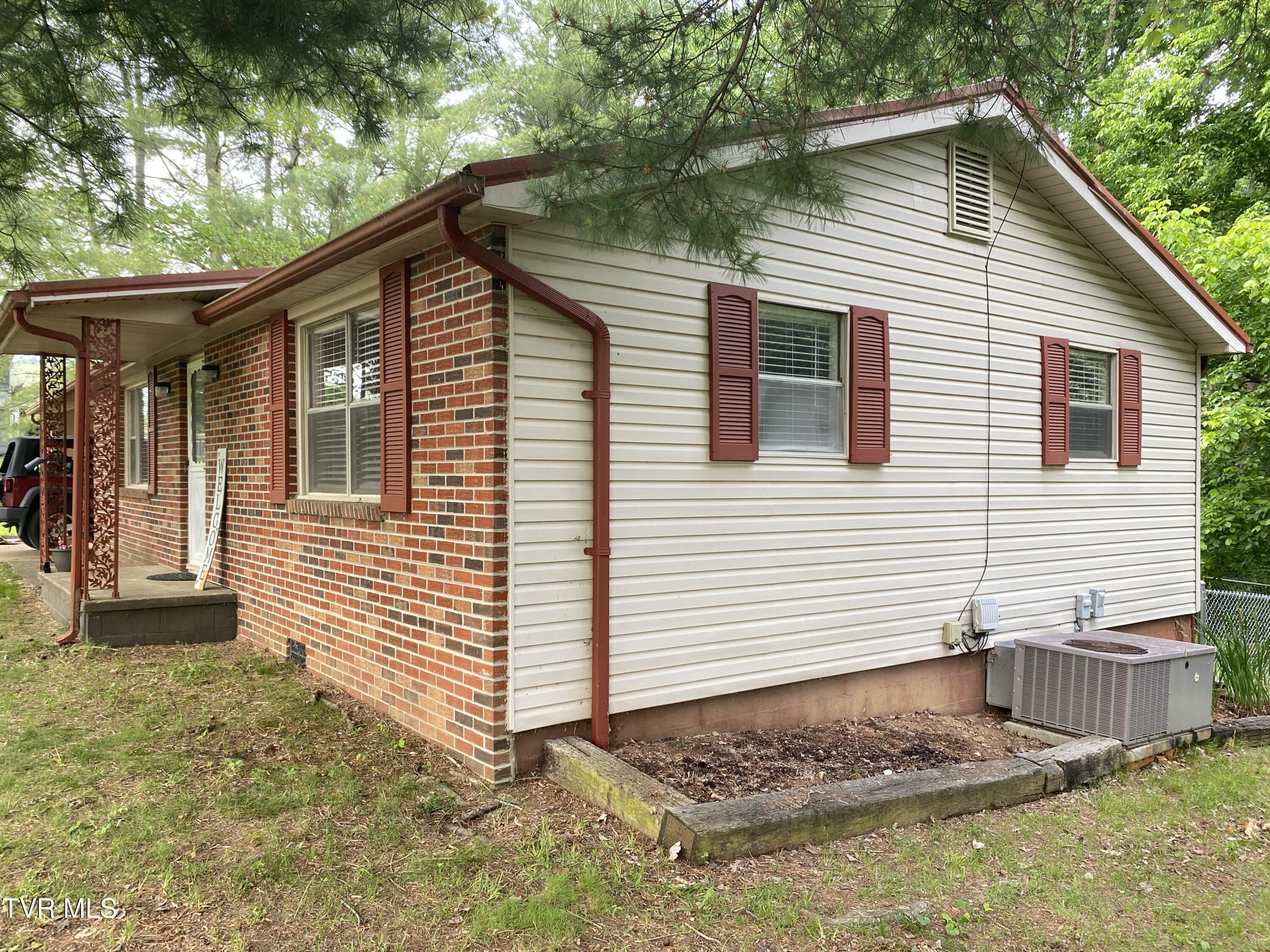 120 Sapphire Drive, Elizabethton, Tennessee image 26