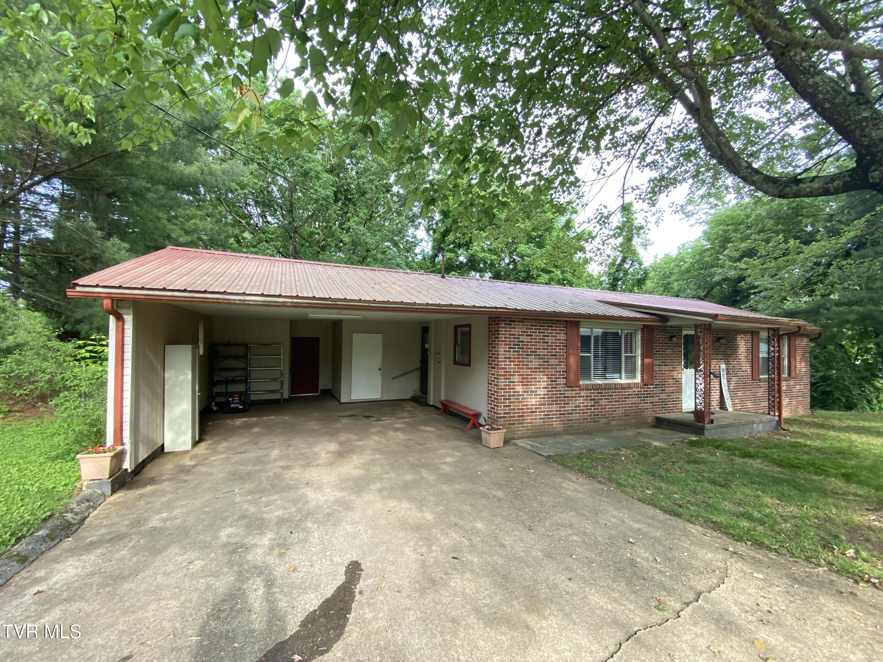 120 Sapphire Drive, Elizabethton, Tennessee image 7