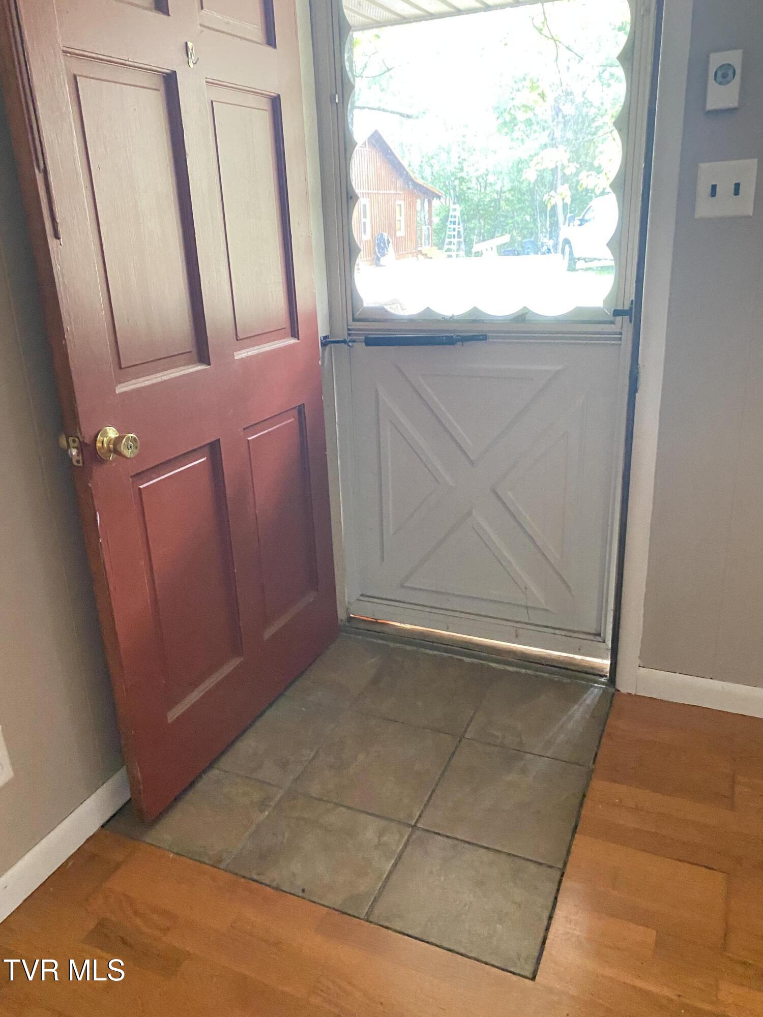 120 Sapphire Drive, Elizabethton, Tennessee image 29