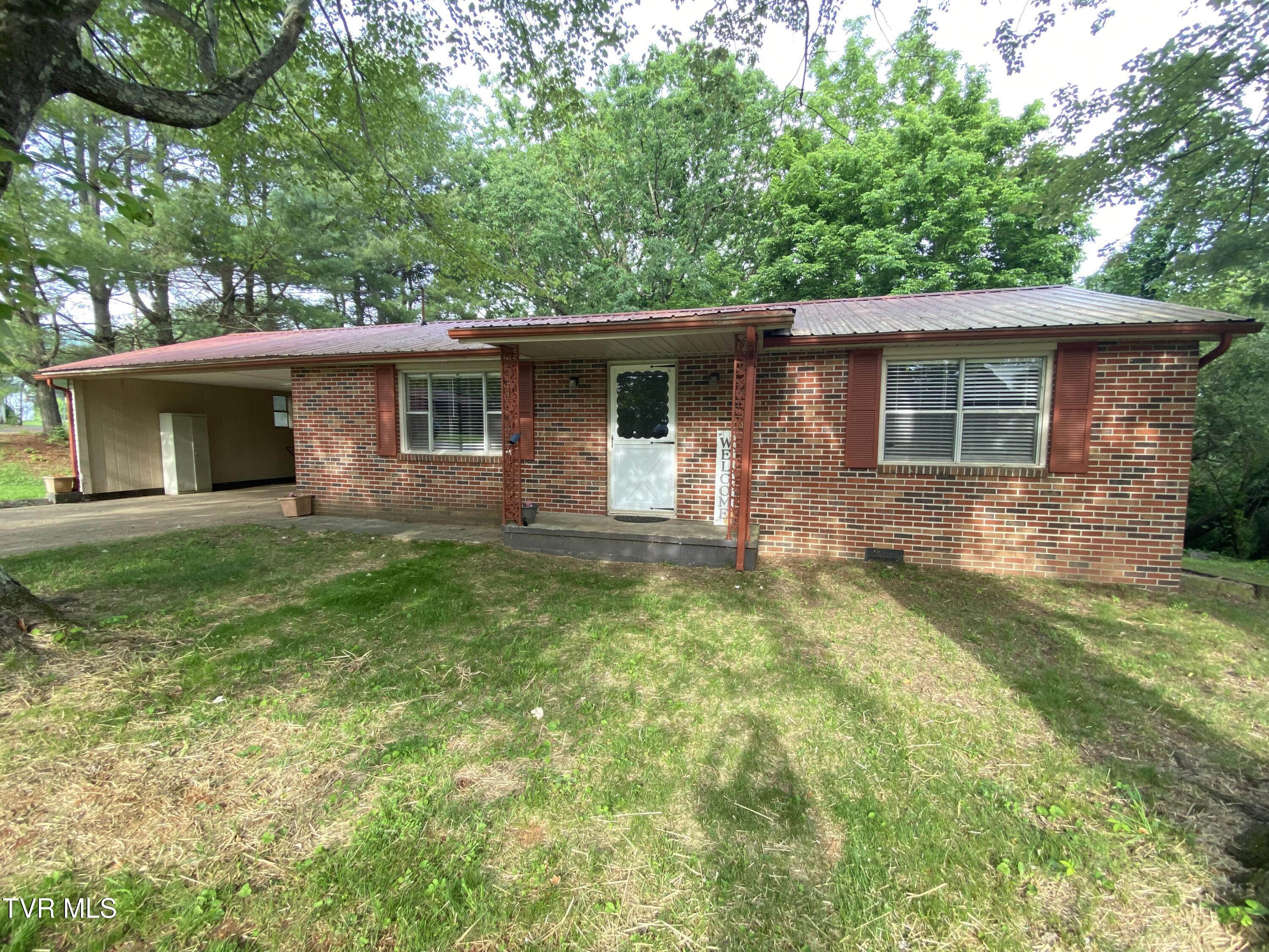 120 Sapphire Drive, Elizabethton, Tennessee image 2