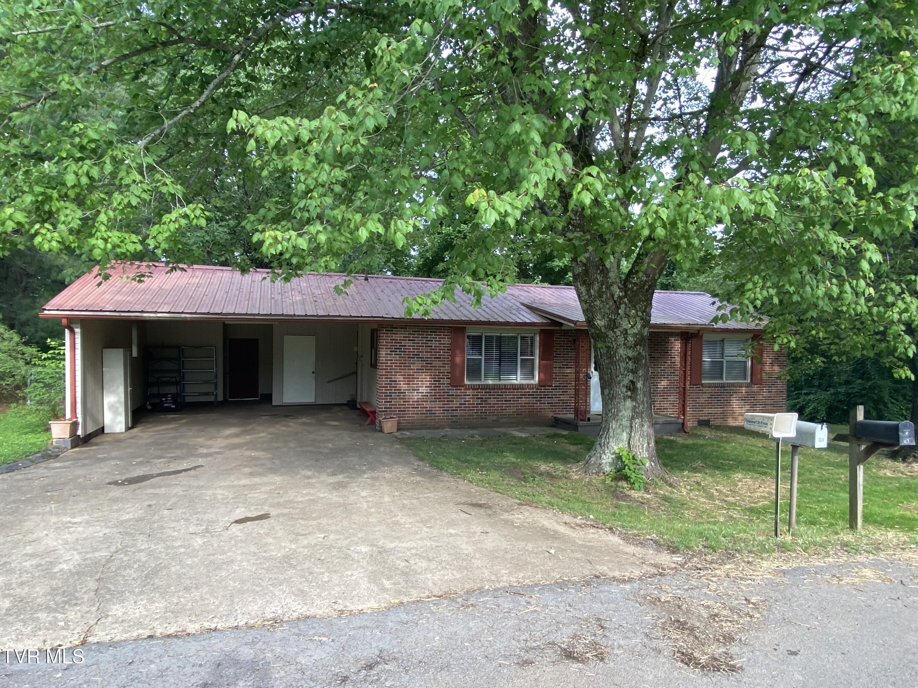 120 Sapphire Drive, Elizabethton, Tennessee image 11