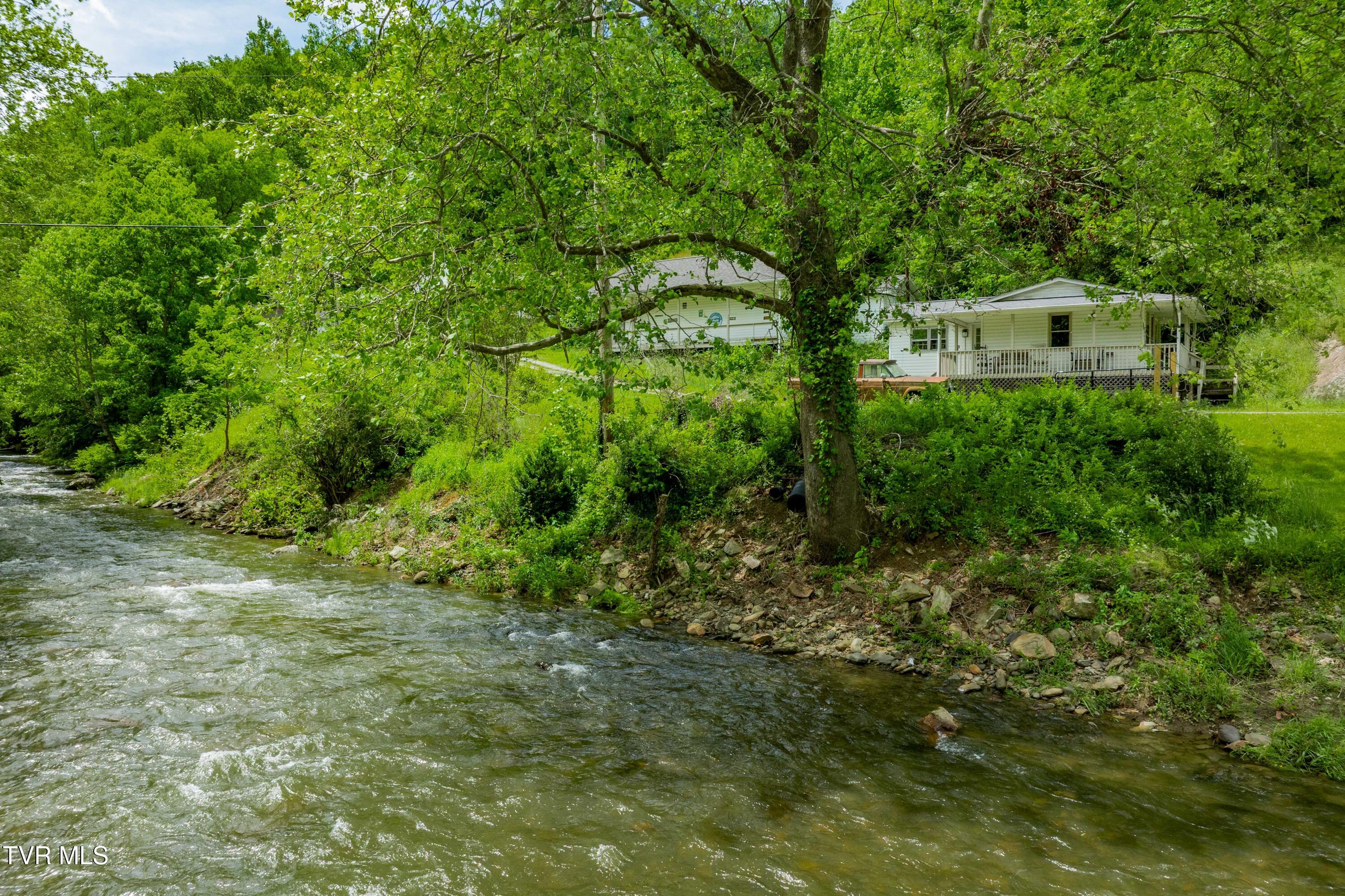 402 Crabtree Road, Roan Mountain, Tennessee image 43