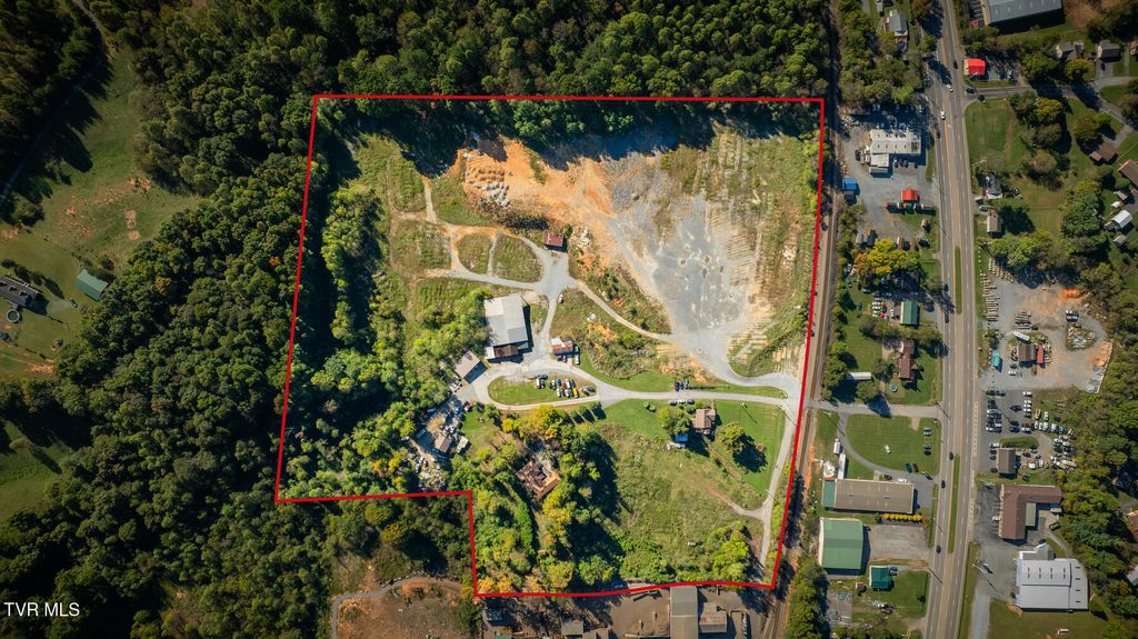 Photo of 154 Salvage Lane, Johnson City, TN 37604 (MLS # 9988818)