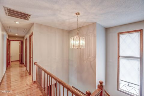 Tiny photo for 205 Donegal Way #205, Bristol, TN 37620 (MLS # 9976119)