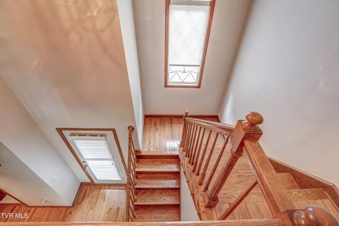 Tiny photo for 205 Donegal Way #205, Bristol, TN 37620 (MLS # 9976119)