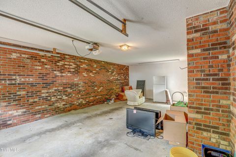 Tiny photo for 205 Donegal Way #205, Bristol, TN 37620 (MLS # 9976119)