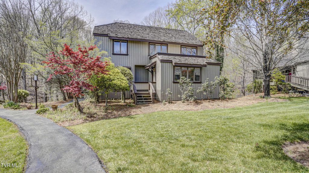 Photo of 120 Columbine Road, Kingsport, TN 37660 (MLS # 9993629)