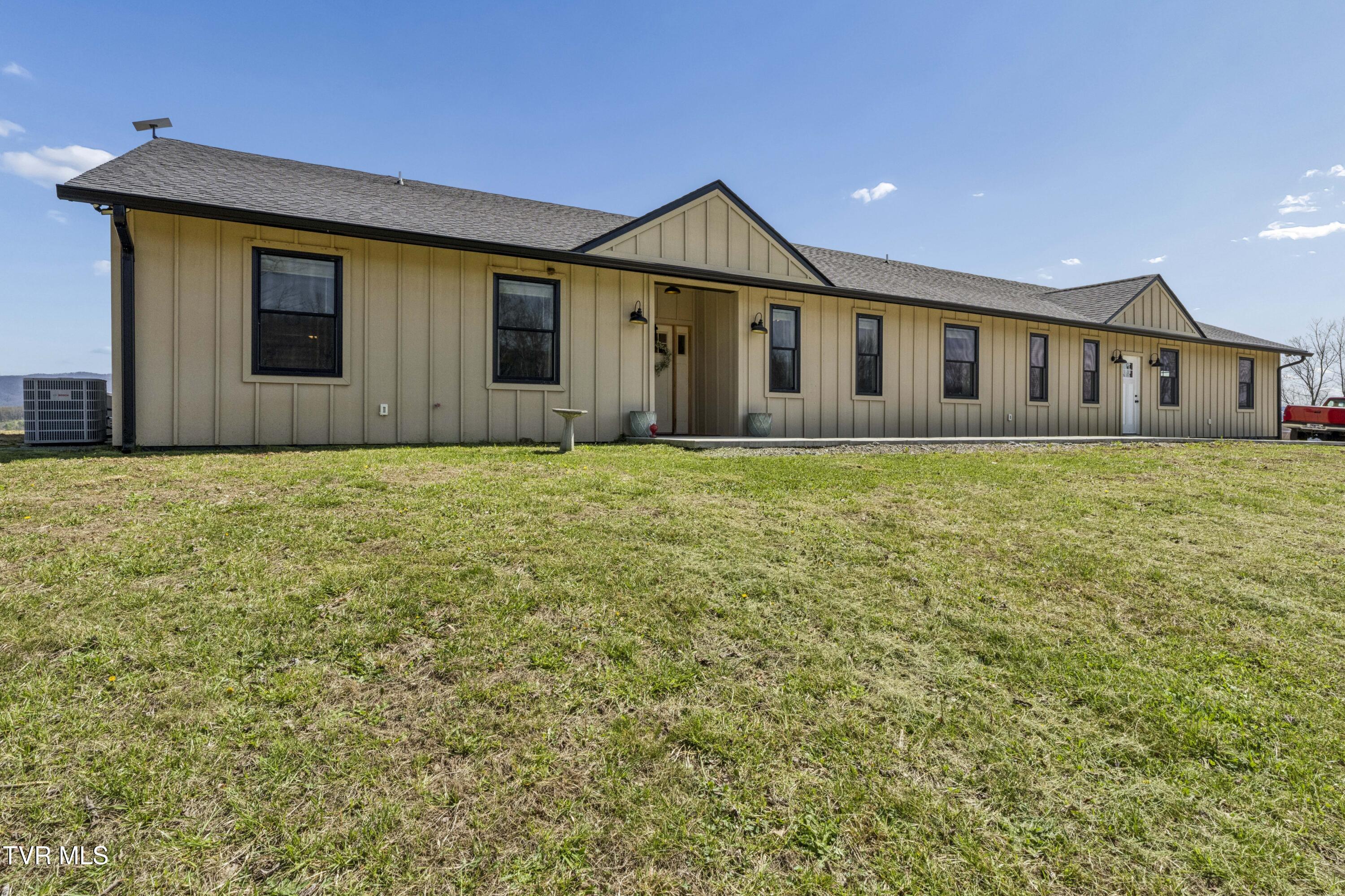 487 Rocky Knob Road