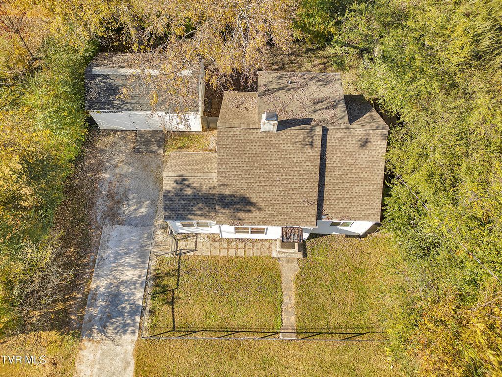 Photo of 230 Unaka Street, Greeneville, TN 37743 (MLS # 9988110)