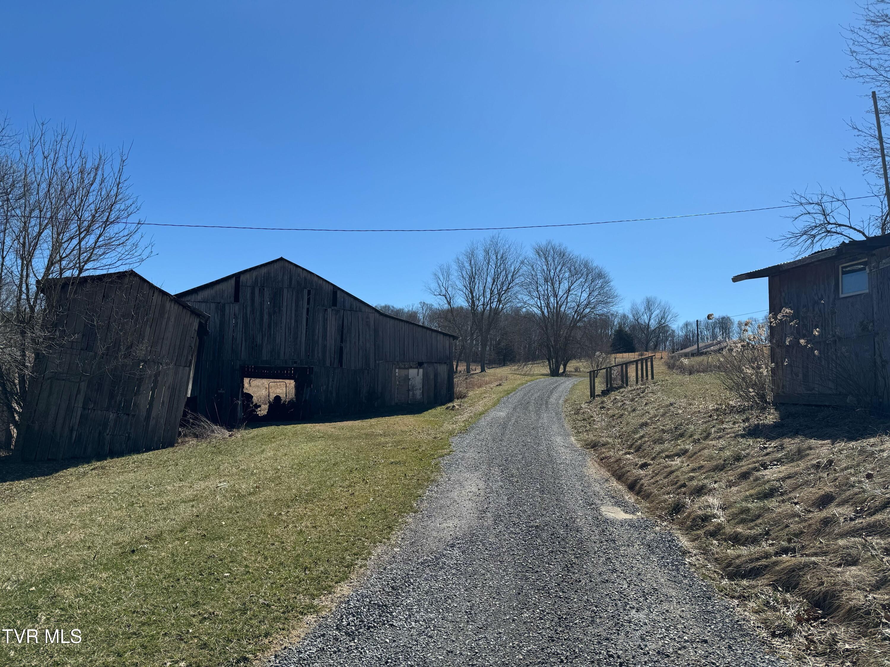 18488 Warwick Lane, Bristol, Virginia image 6
