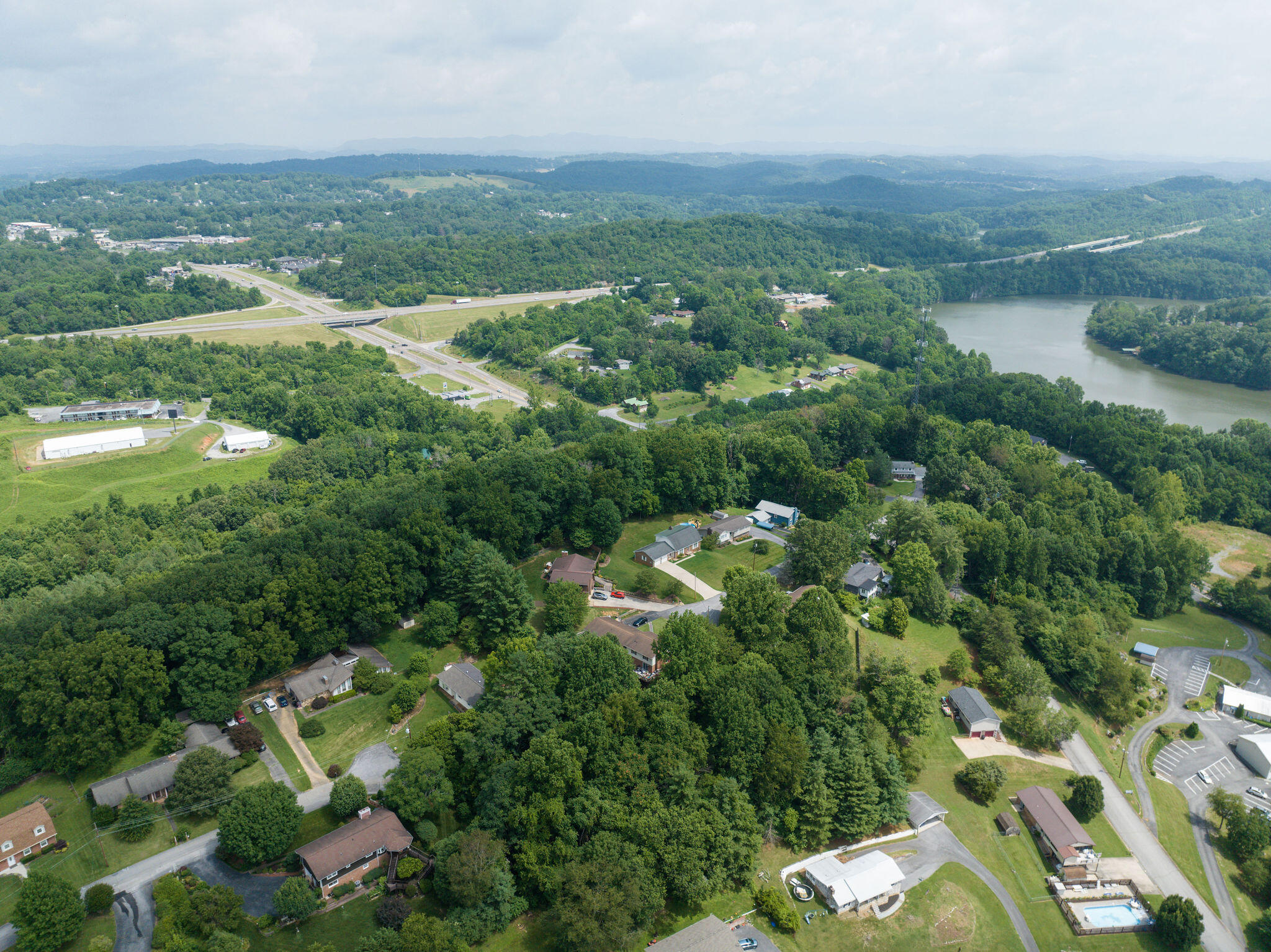 112 Leslie Court, Kingsport, Tennessee image 8