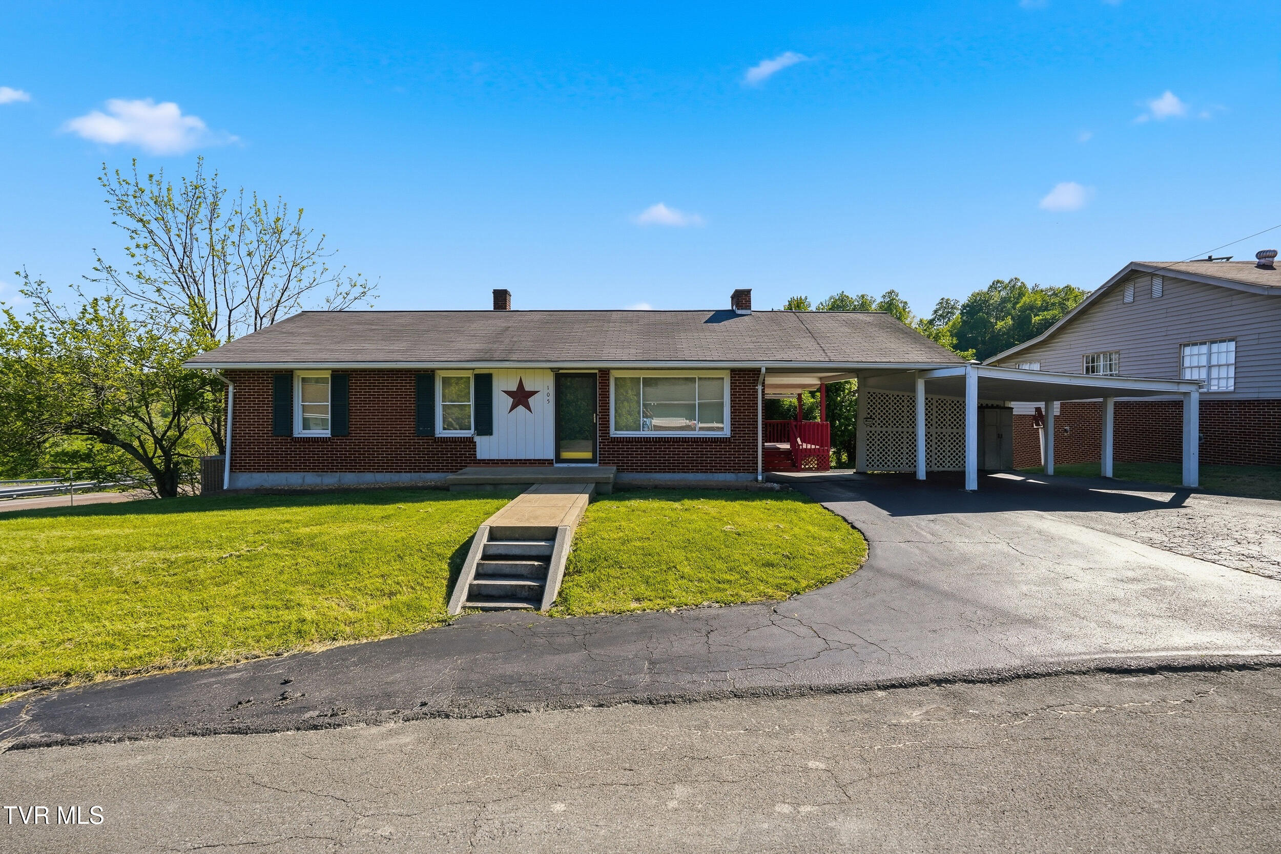 105 Western Hills Avenue
