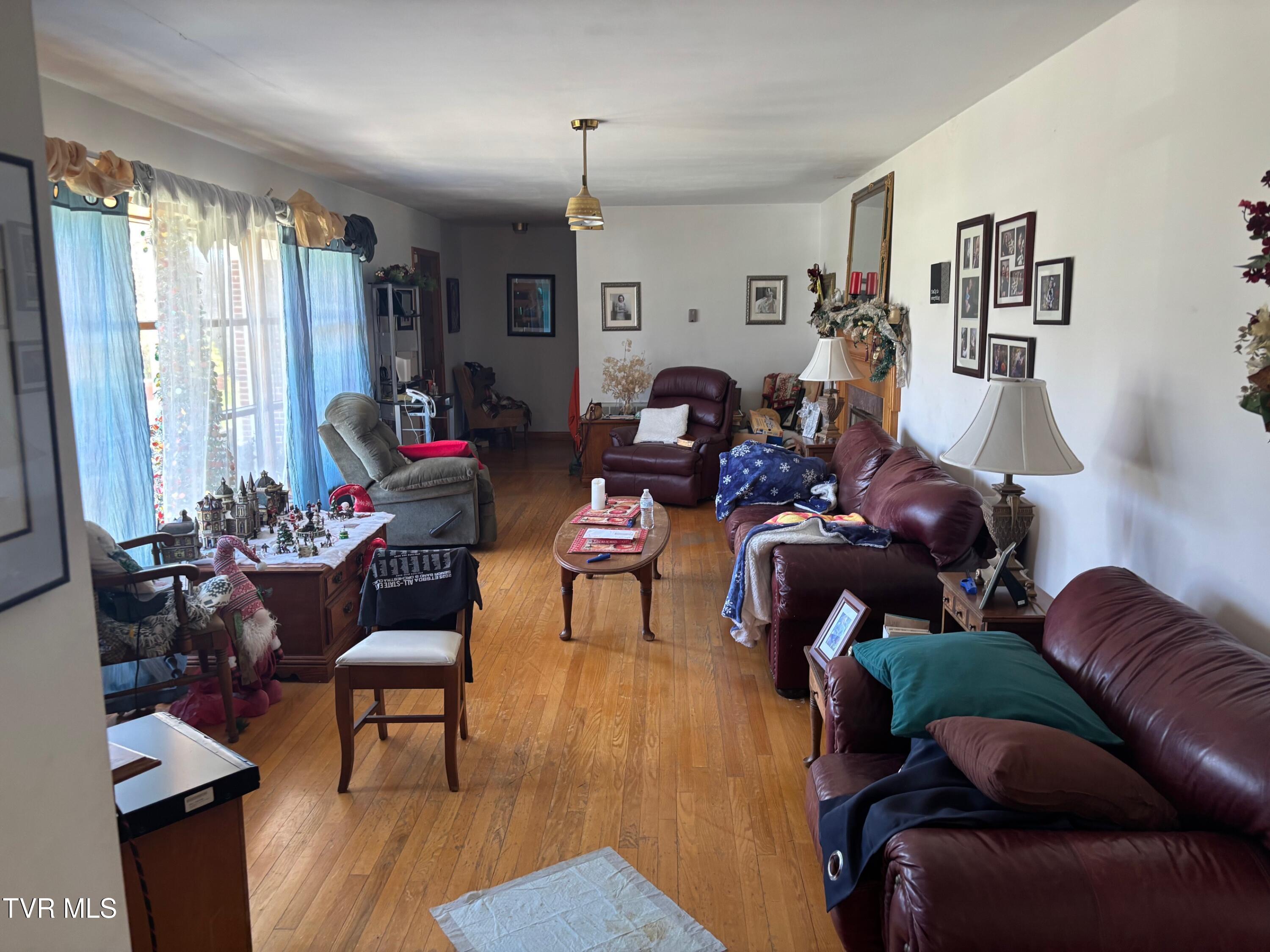 17505 Kingsport Highway, Fall Branch, Tennessee image 7