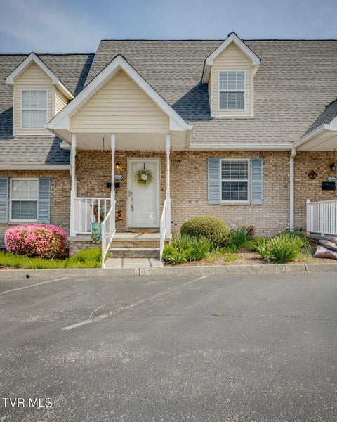 Condo For Sale - 905 Milton Court #905<br/> Kingsport, TN 37664