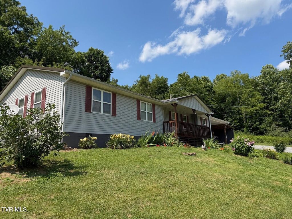 Photo of 44445 Veterans Memorial Highway, Dryden, VA 24243 (MLS # 9997379)