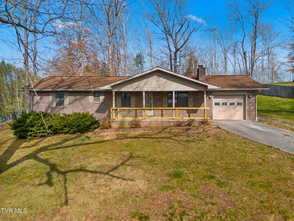 Photo of 145 Kelli Lane, Tazewell, TN 37879 (MLS # 9992933)