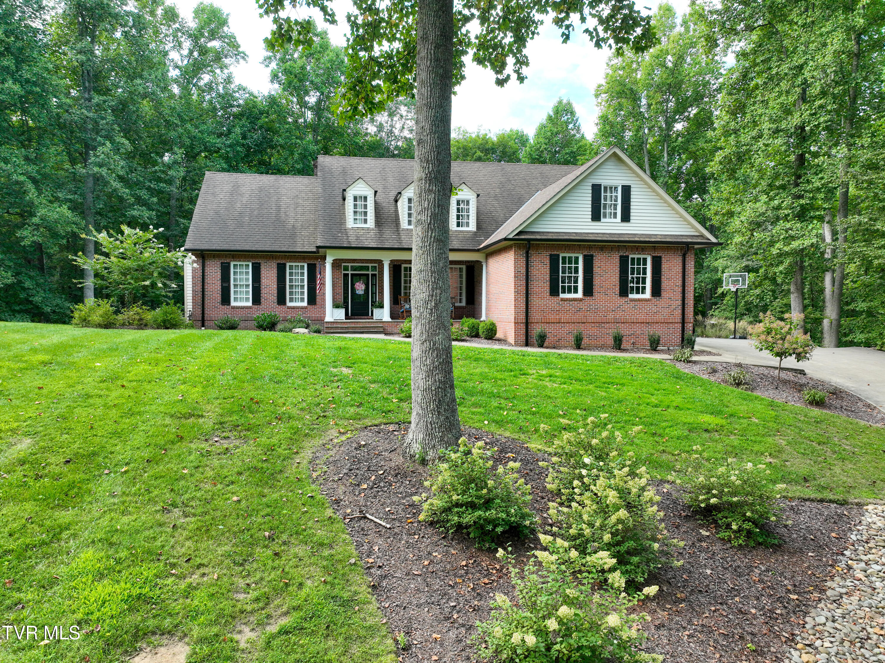 15951 Summer Place, Bristol, Virginia image 11