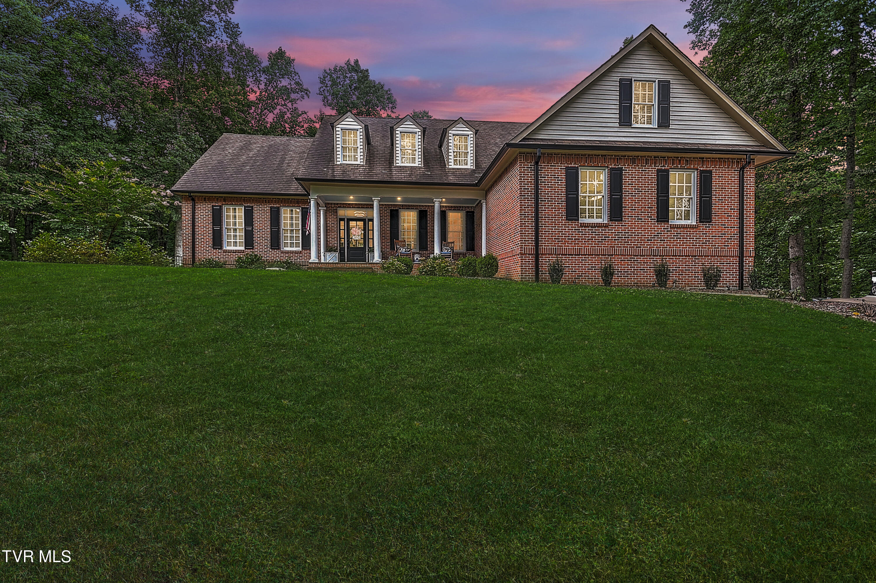 15951 Summer Place, Bristol, Virginia image 2