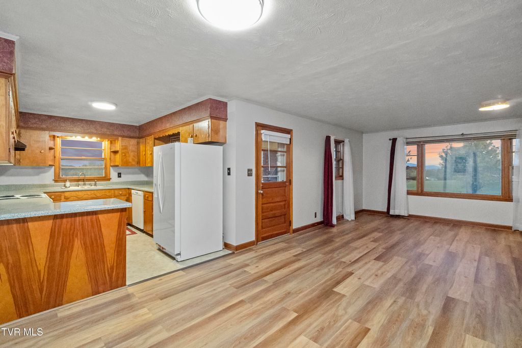 Photo of 135 Walton Circle, Mosheim, TN 37818 (MLS # 9987391)