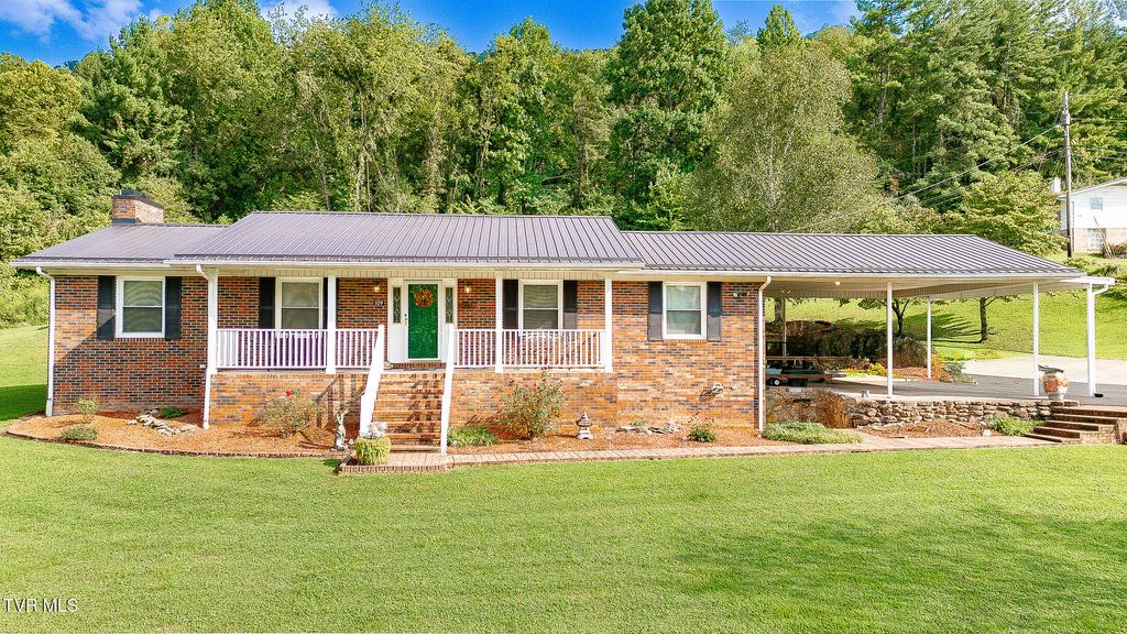 Photo of 109 Barrel Drive, Gate City, VA 24251 (MLS # 9991761)