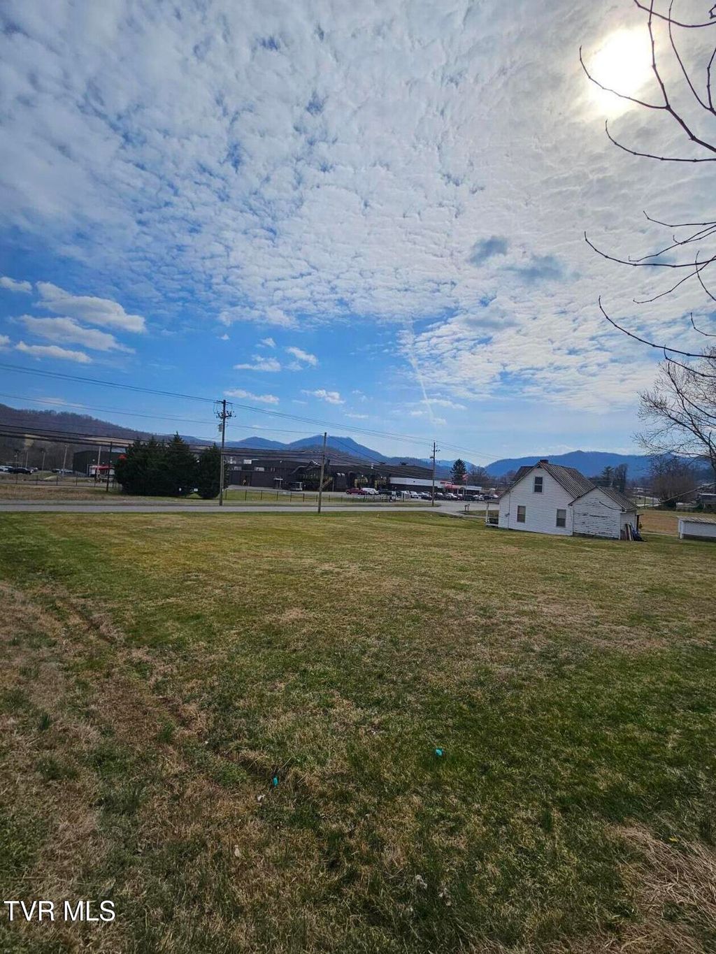 Photo of Tbd State Line Road, Elizabethton, TN 37643 (MLS # 9996778)