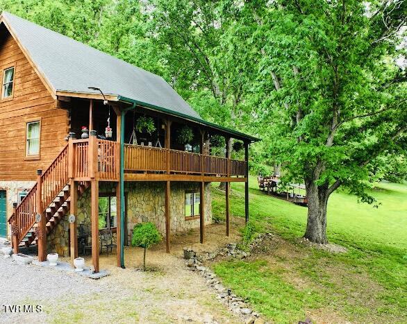 408 Glade Hill Drive, Lebanon, Virginia image 2