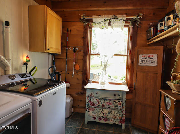 408 Glade Hill Drive, Lebanon, Virginia image 11