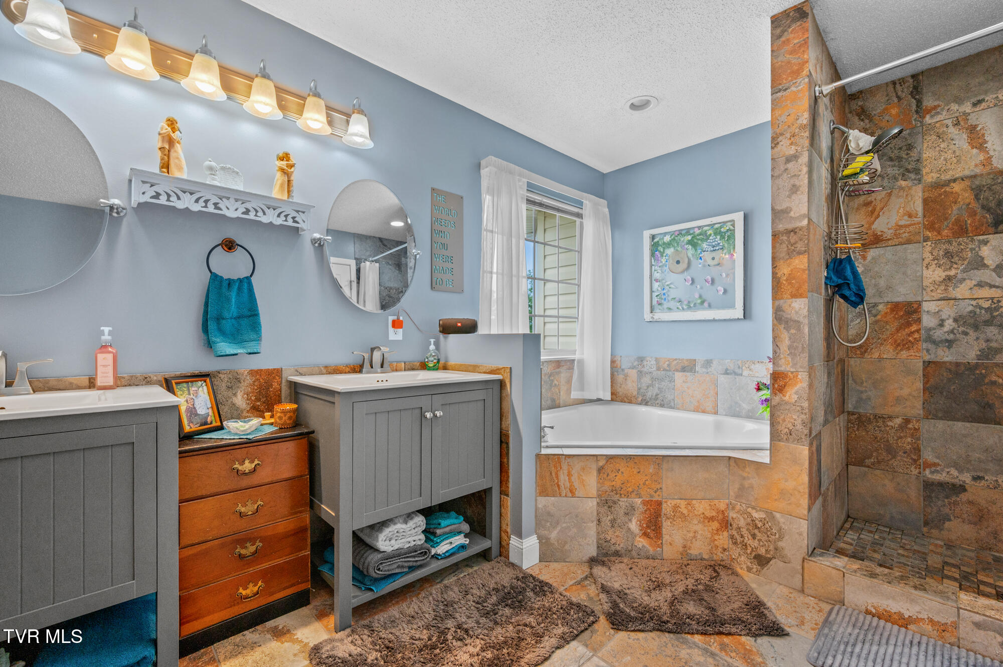 209 Gray Street, Bristol, Tennessee image 36
