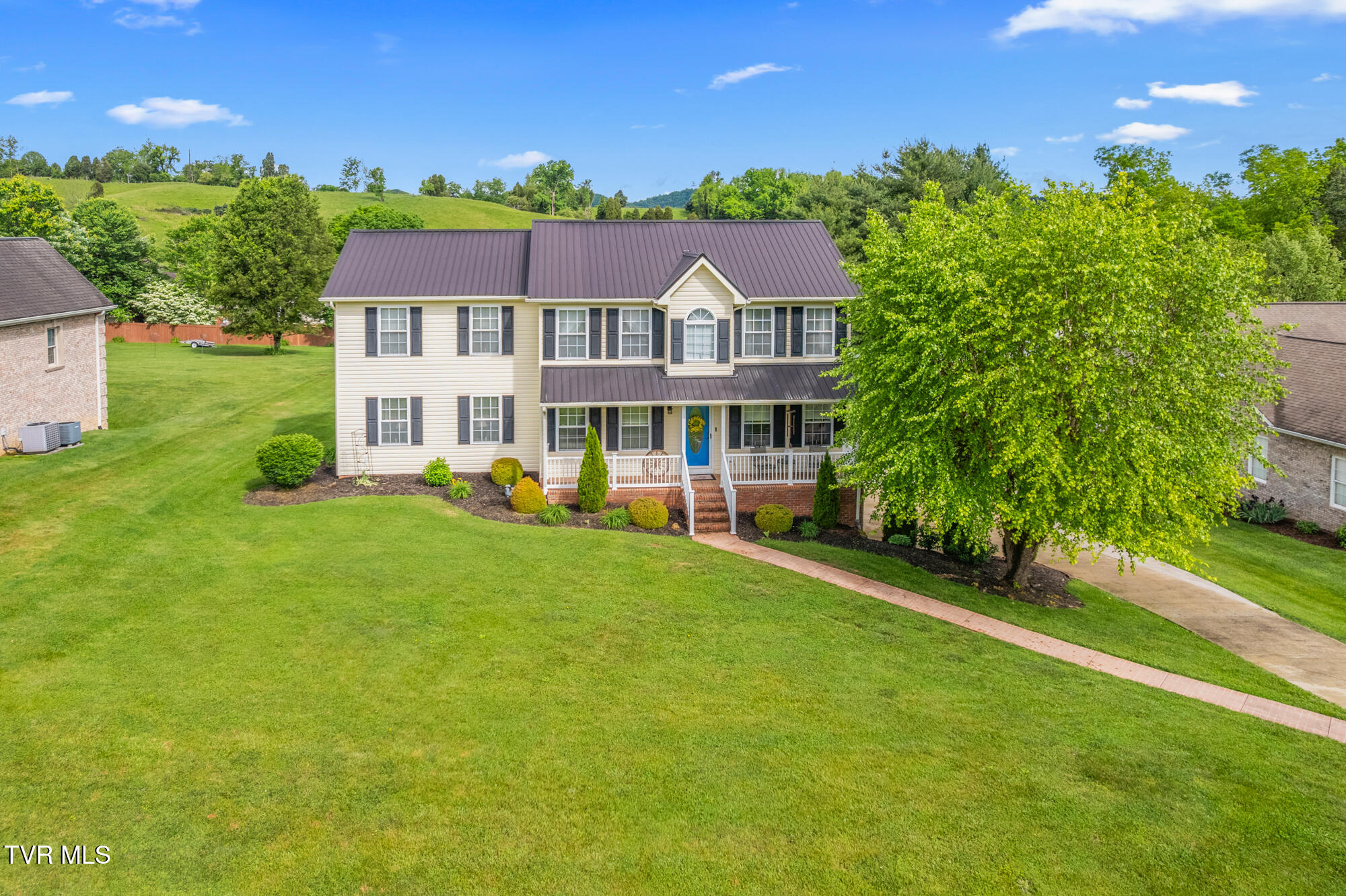 209 Gray Street, Bristol, Tennessee image 2