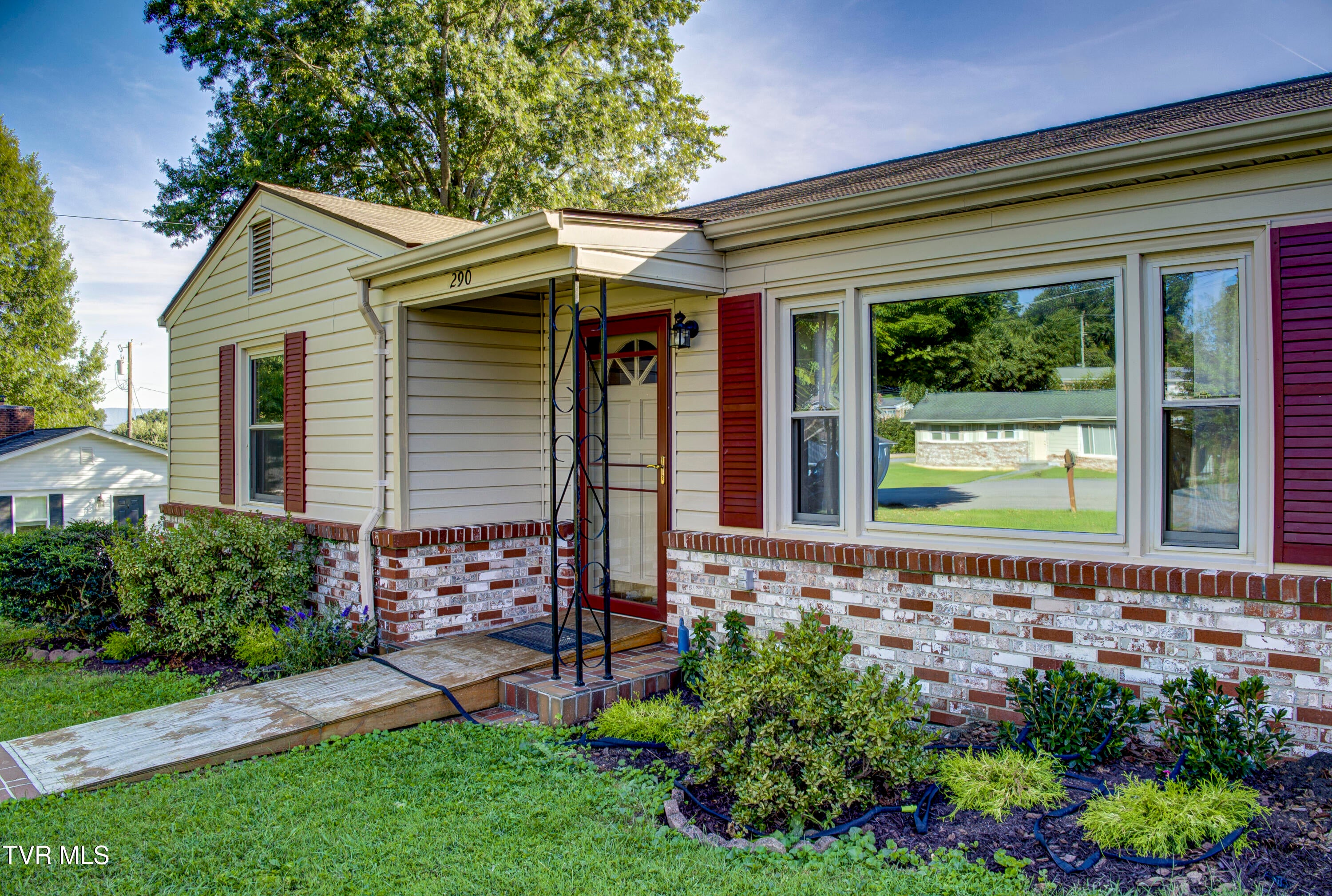 290 Bellmeade Drive