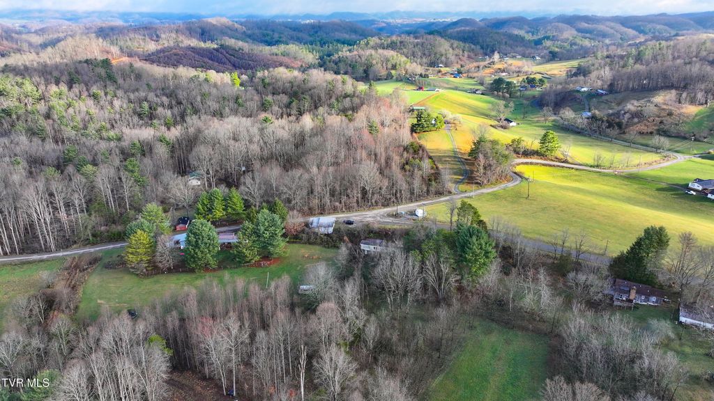 Photo of 2856 Denton Valley Road, Bristol, TN 37620 (MLS # 9992234)