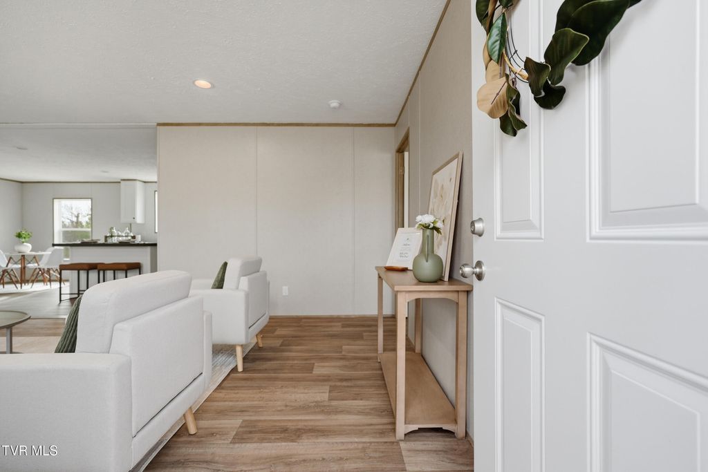 Photo of 1409 Ben Gamble Road, Jonesborough, TN 37659 (MLS # 9991921)