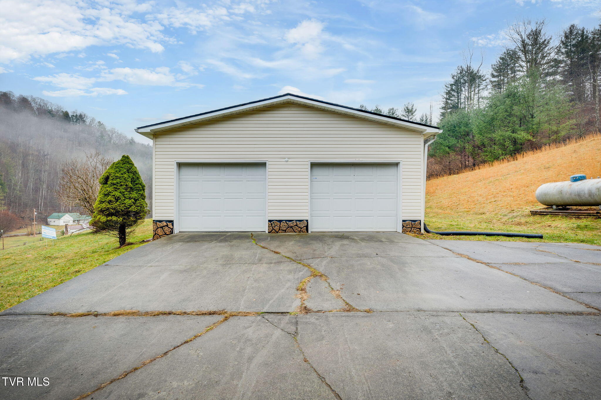 37308 Chestnut Mountain Road, Damascus, Virginia image 29