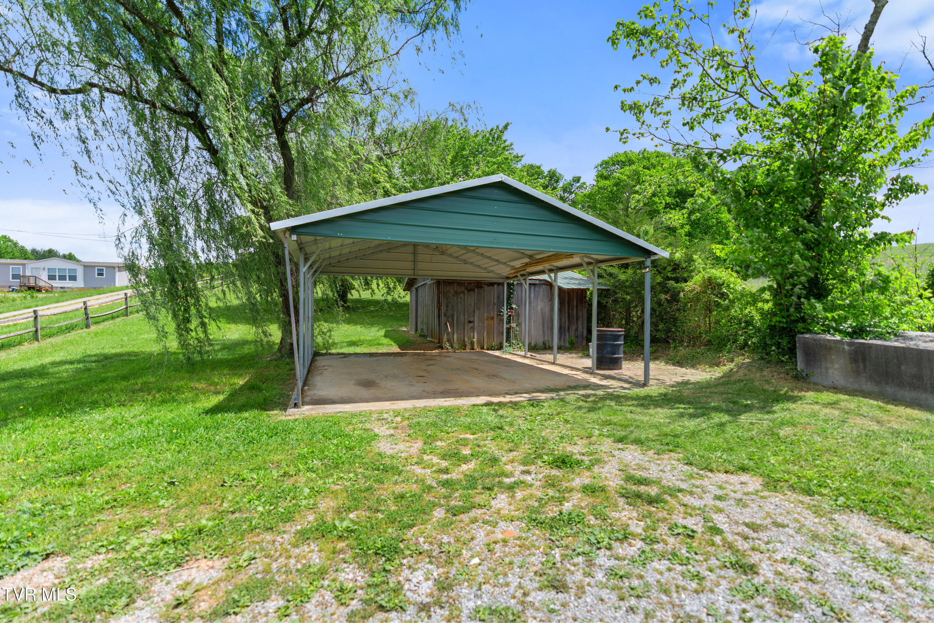 5831 Jones Bridge Road, Greeneville, Tennessee image 16