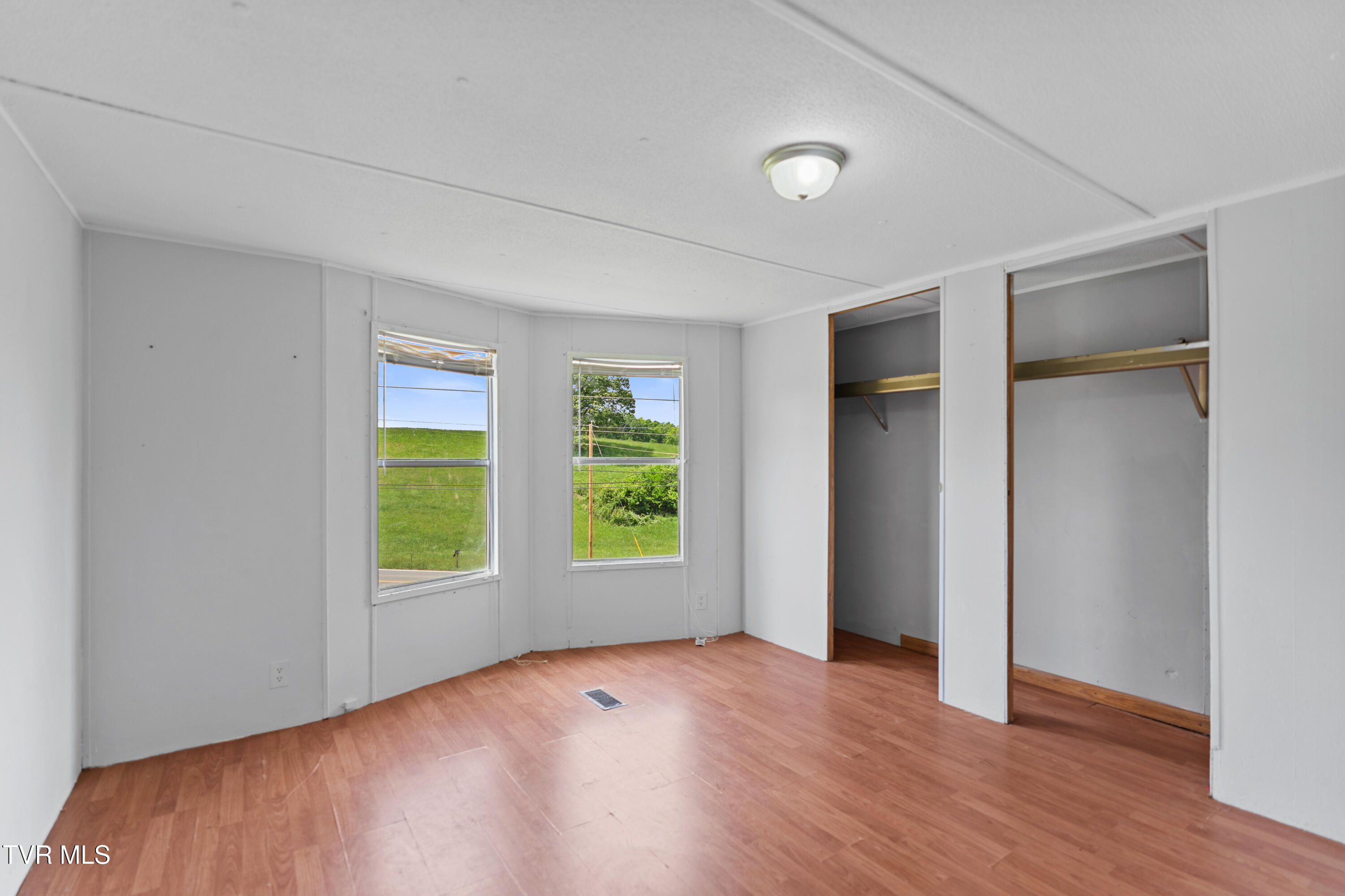 5831 Jones Bridge Road, Greeneville, Tennessee image 12